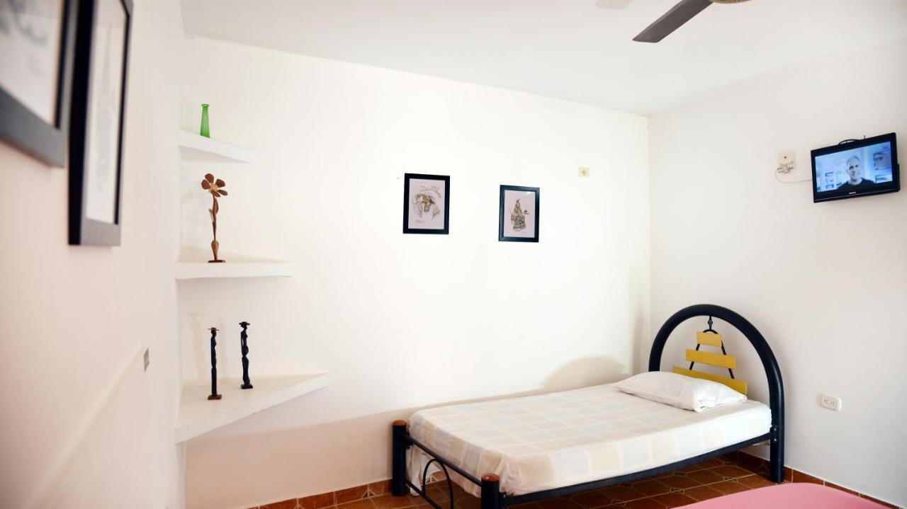 Hostal Dumbira Taganga Extérieur photo
